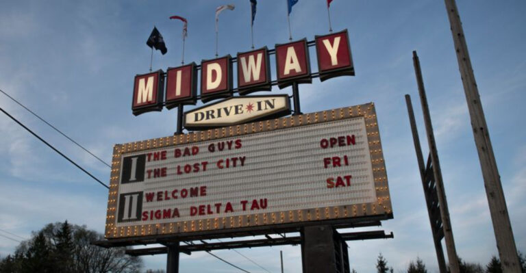 Nothing Feels More Like Summer In Ohio Than This Classic Drive-In Theater