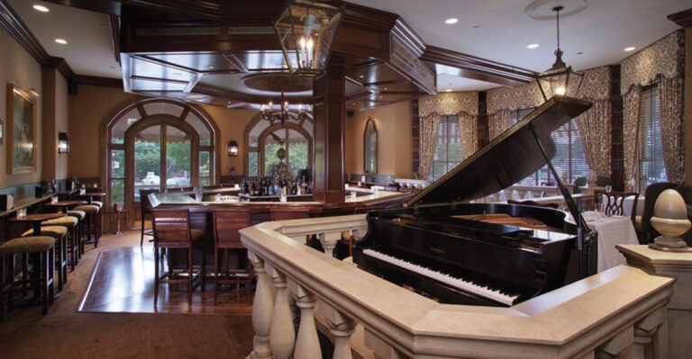 One Of New Jersey’s Oldest Restaurants Just Got A Celebrity Chef Makeover And Locals Are Talking