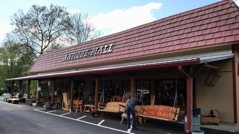Brown County Antique Mall (Nashville)