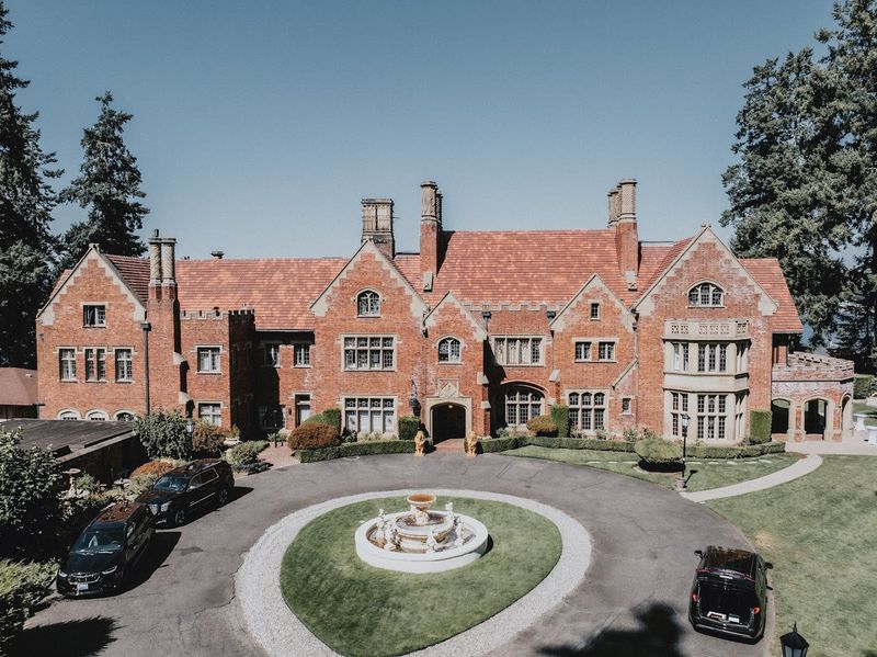 A Castle Façade That Resets Your Expectations A Castle Façade That Resets Your Expectations