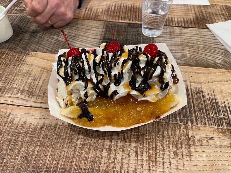 Why Clarksville keeps coming back to Golly G's Why Clarksville keeps coming back to Golly G's