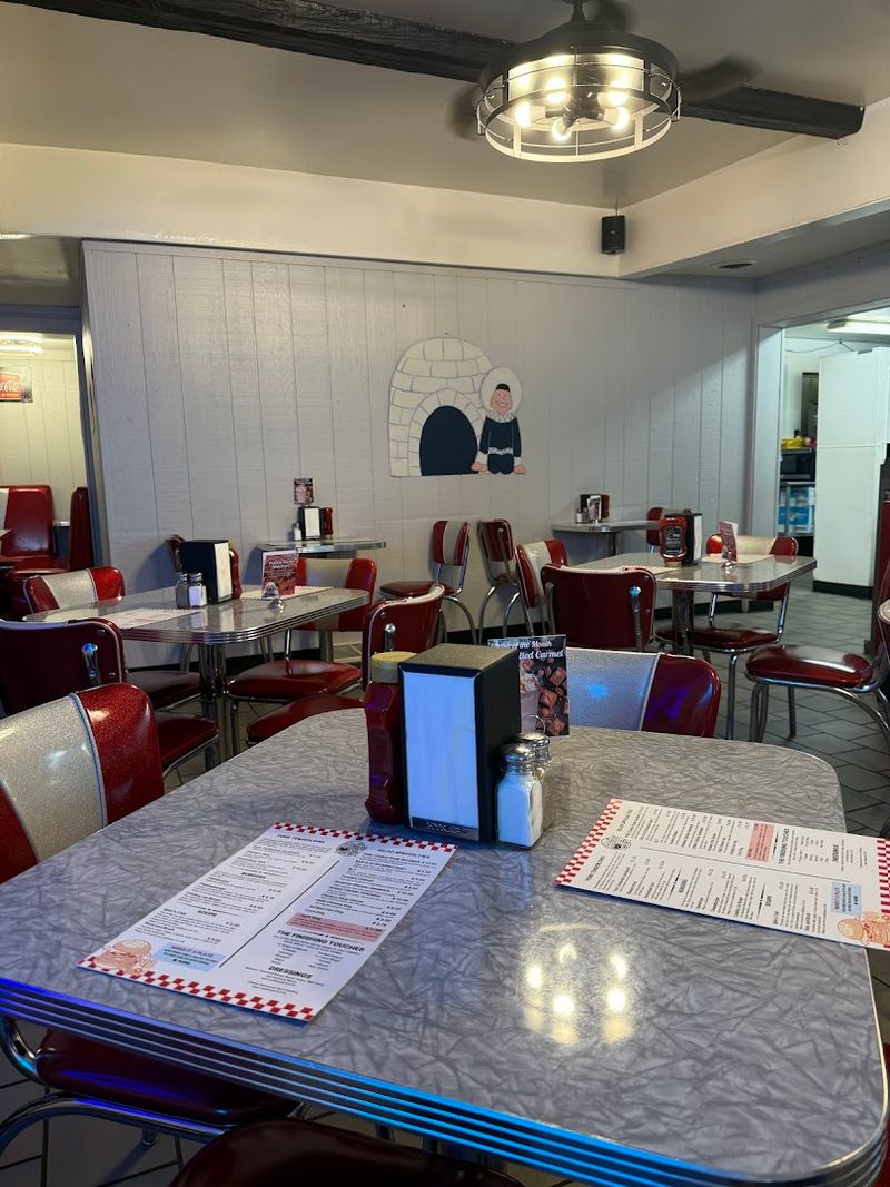 Why This Illinois Diner Still Holds Local Weight