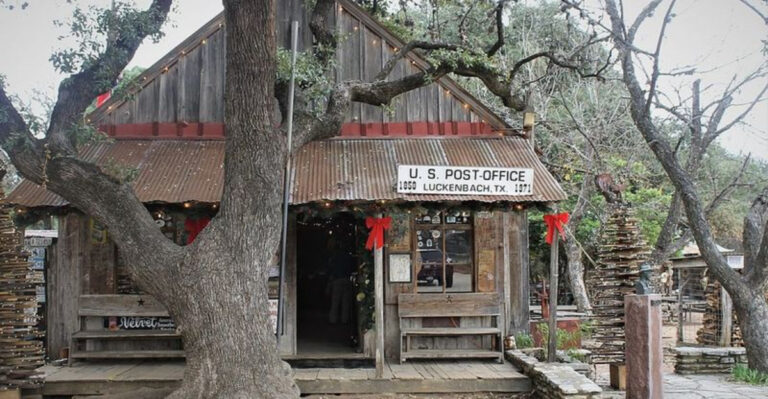 Step Into This Tiny Texas Town Where The 1950s Never Really Ended