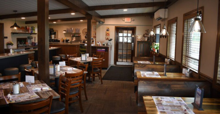 The Charming Restaurant In Pennsylvania Where You Can Eat For Less Than $10