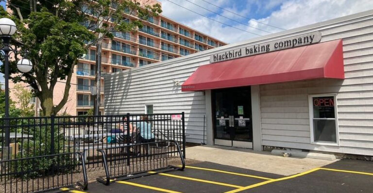 The Top 12 Ohio Bakeries For Pastries, According To Locals