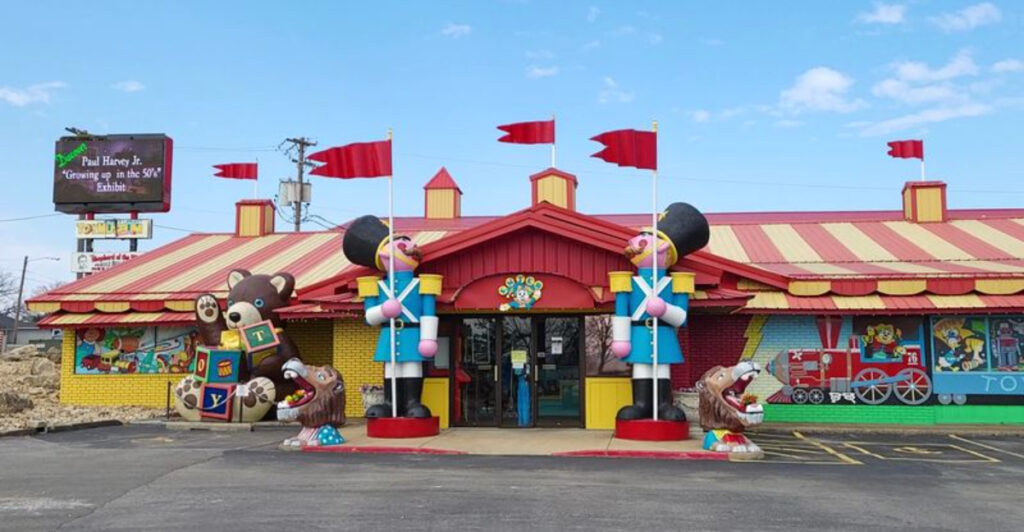 The World’s Largest Indoor Toy Museum Is Tucked Away in Missouri