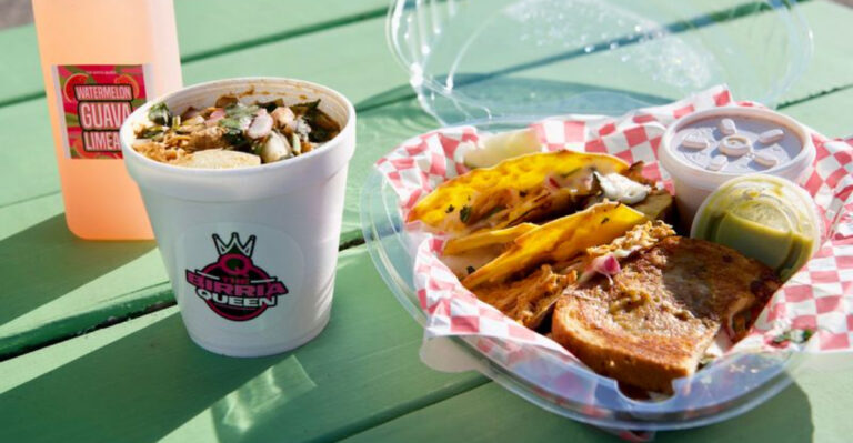 These 10 Texas Restaurants Went Viral Online And The Hype Is Real