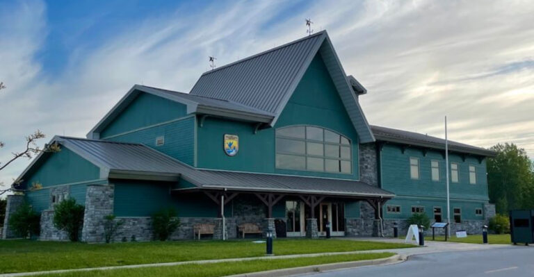 These 13 Ohio Nature Centers Make Family Adventures Simple And Fun