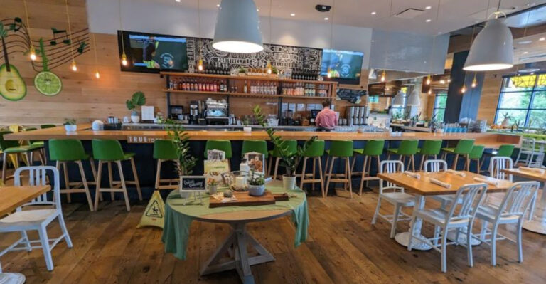 These 8 Vegan Restaurants In Nashville, Tennessee Will Impress Even Meat Lovers