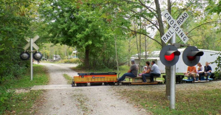 This Charming Little Train In Ohio Is A Family Adventure You’ll Never Forget