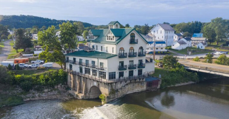 This Charming Ohio Restaurant Comes With An Old Mill, A Dam, And Scenic Views