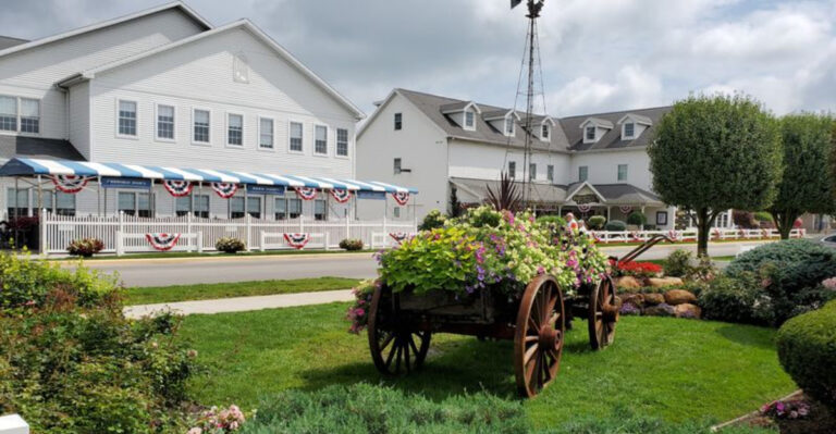 This Dreamy Indiana Town Is Made for Slow Sunday Drives