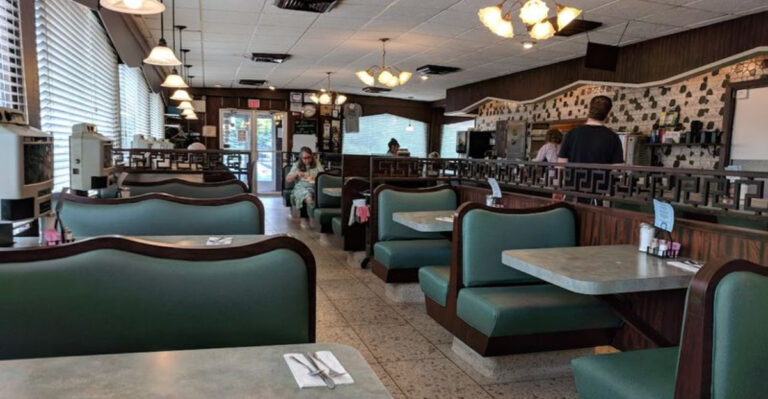 This Modest Pennsylvania Diner Is Quietly Making One of the Best Burgers Around in 2026