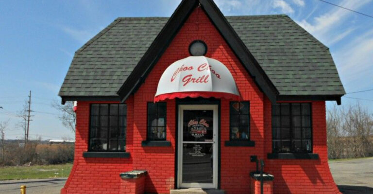 This No-Frills Michigan Burger Spot Proves Simple Food Can Be Legendary