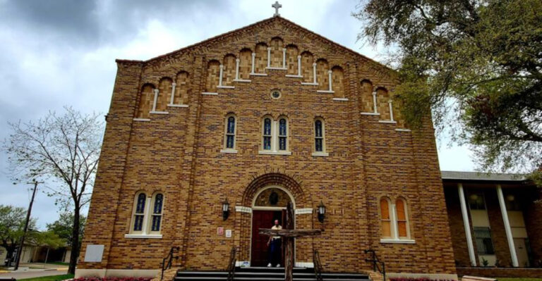 This One-Of-A-Kind Texas Chapel Was Built Entirely From Treasures Collected Across The Globe