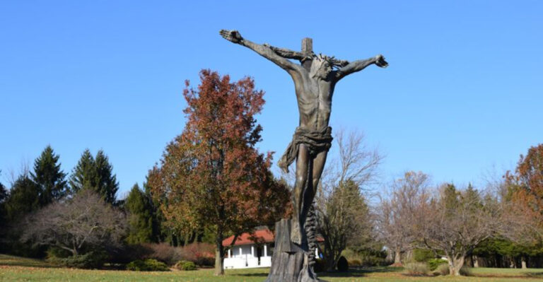 This Peaceful New Jersey Shrine Feels Like A Pilgrimage To Portugal