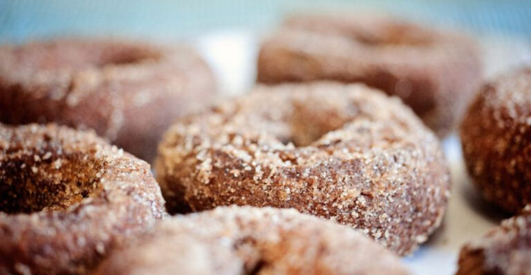 This Pennsylvania Favorite Serves Incredible Cinnamon Sugar Donuts Made Fresh Every Hour