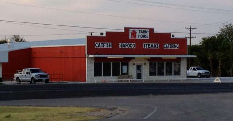 This Small-Town Texas Eatery Is Famous for Legendary Catfish
