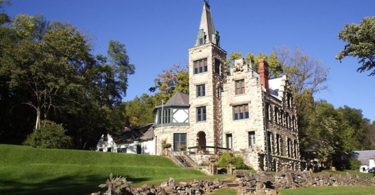 This Stunning Castle-Like Landmark In Ohio Is A 2026 Detour Worth Taking