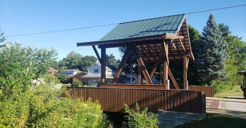 This Tiny Ohio Covered Bridge Is The Shortest In The Entire Country