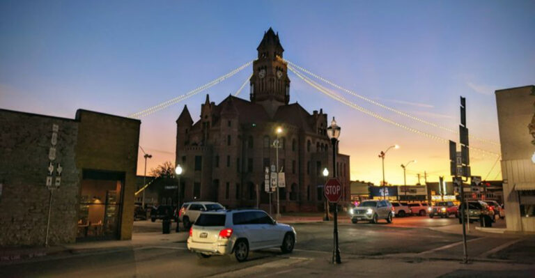 Travelers Flock to This Texas Town for Its Surprisingly Stunning Courthouse