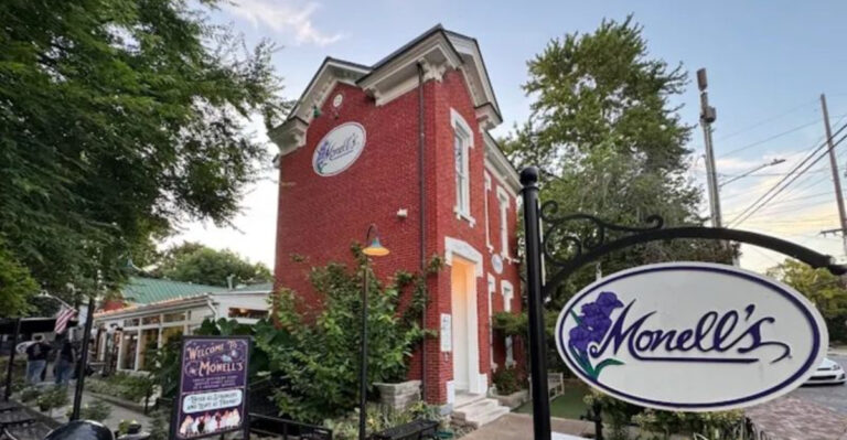 Travelers Say These 8 Nashville, Tennessee Restaurants Were The Highlight Of Their Trip