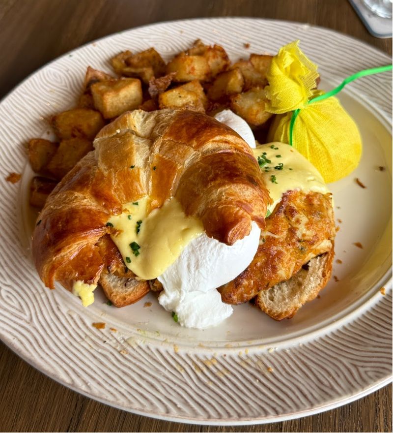 Brunch here might be the sleeper hit
