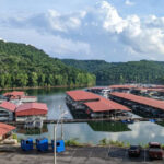 You’ll Find State Parks, Wildlife, And Endless Beauty Around This Tennessee Lake
