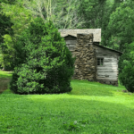 10 Tennessee Hikes That Lead to Forgotten Ruins, Old Relics, and Pieces of the Past
