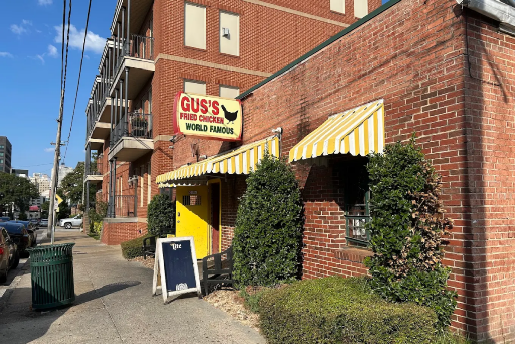 10 Tennessee Restaurants You've Seen on TV That Are Actually Worth the Detour