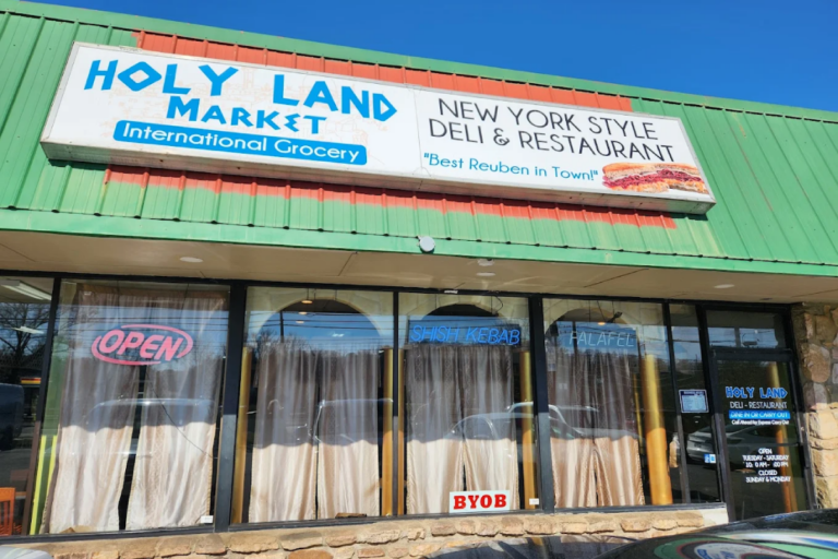 10 Unexpected Tennessee Restaurants Serving Some Of The State’s Best Affordable Meals