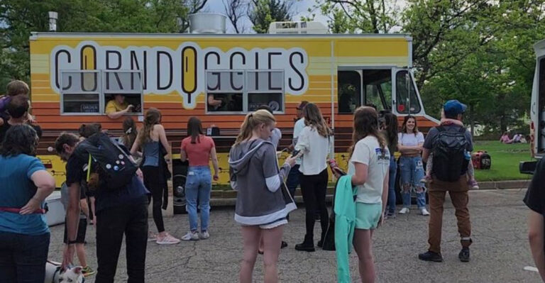 10 Colorado Food Trucks Locals Can’t Stop Chasing Every Summer