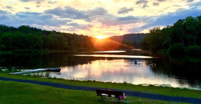 10 Scenic Pennsylvania Mountain Lakes With Views Straight From A Postcard