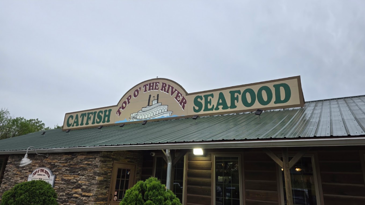 11 Small-Town Tennessee Restaurants Where Weekend Crowds Say It All