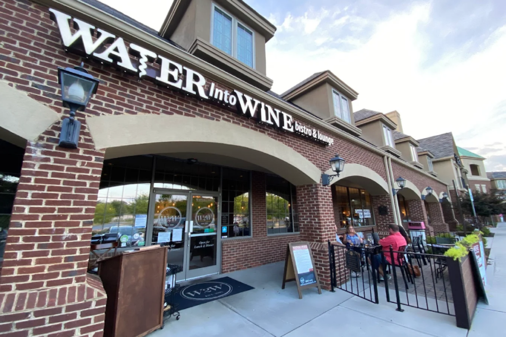 11 Tennessee Restaurants Tucked in the Suburbs That Are Worth Finding