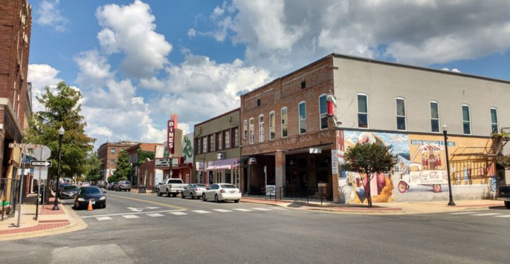 11 Nostalgic Texas Downtowns Dripping With Americana Charm