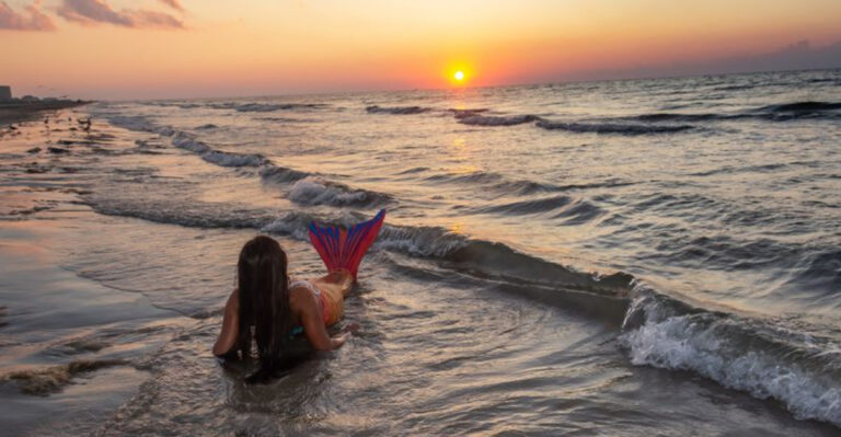 11 Texas Adventures Where Kids Can Splash, Dig, and Get Messy