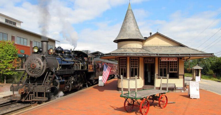 11 Unforgettable Pennsylvania Train Rides to Enjoy Before Summer Ends