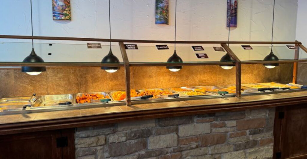 12 Texas Buffets Where the Fried Chicken Steals the Show