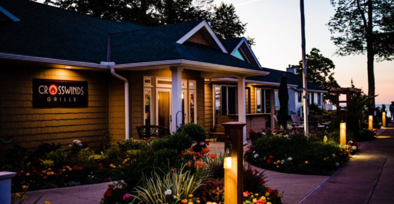 13 Hidden Ohio Restaurants Perfect For A Late Summer Visit