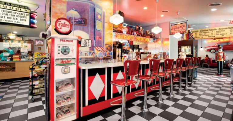 13 Ohio Old-School Diners That Make Every Summer Road Trip Better