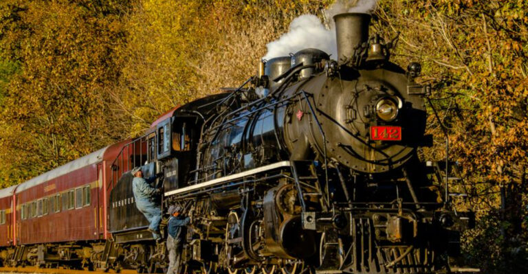 13 Scenic Pennsylvania Escapes Where The Adventure Begins On The Rails