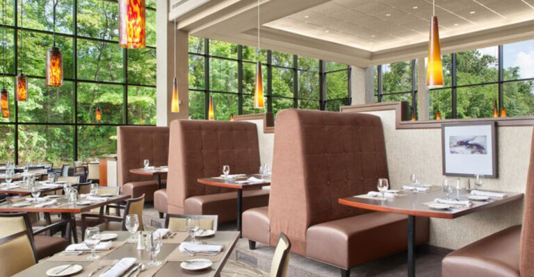 15 Scenic Dining Spots In Ohio You Need To Experience In 2026