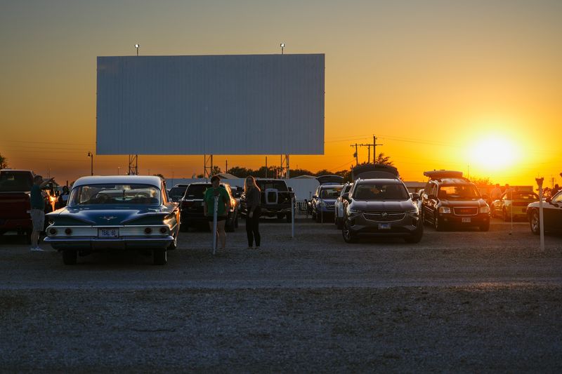 Rt 66 Skyview Drive-In (Litchfield)