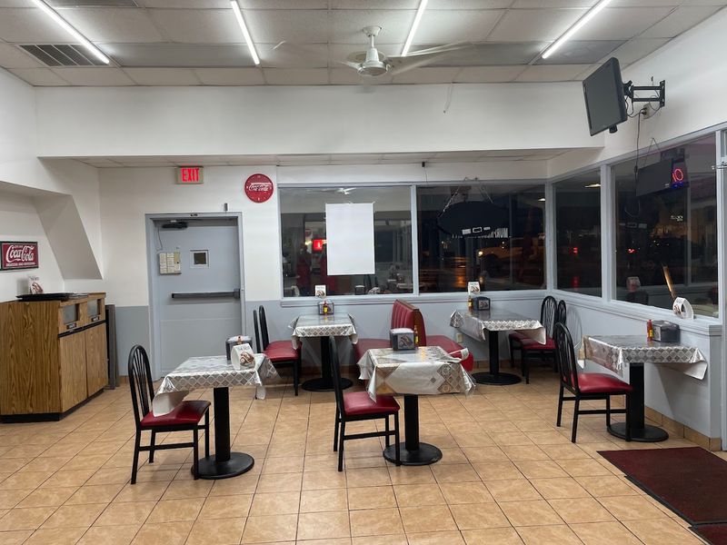 A Restaurant That Earns Customer Loyalty