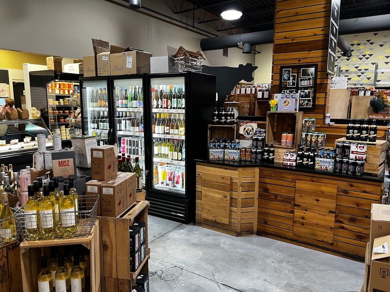 320 Market Cafe