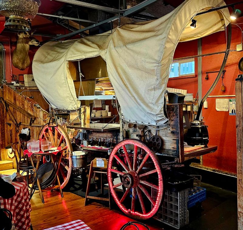 A Dining Room Packed With Old-West Theater