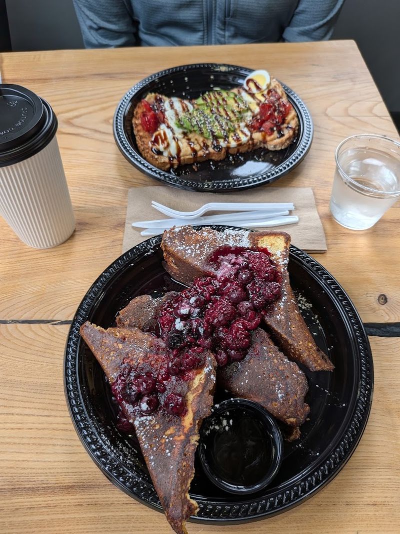 Why This Ouray Breakfast Hits Harder Than the Usual Brunch Stop Why This Ouray Breakfast Hits Harder Than the Usual Brunch Stop