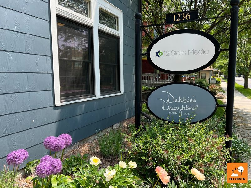 Debbie's Daughters Bakery & Cafe (Noblesville) Debbie's Daughters Bakery & Cafe (Noblesville)