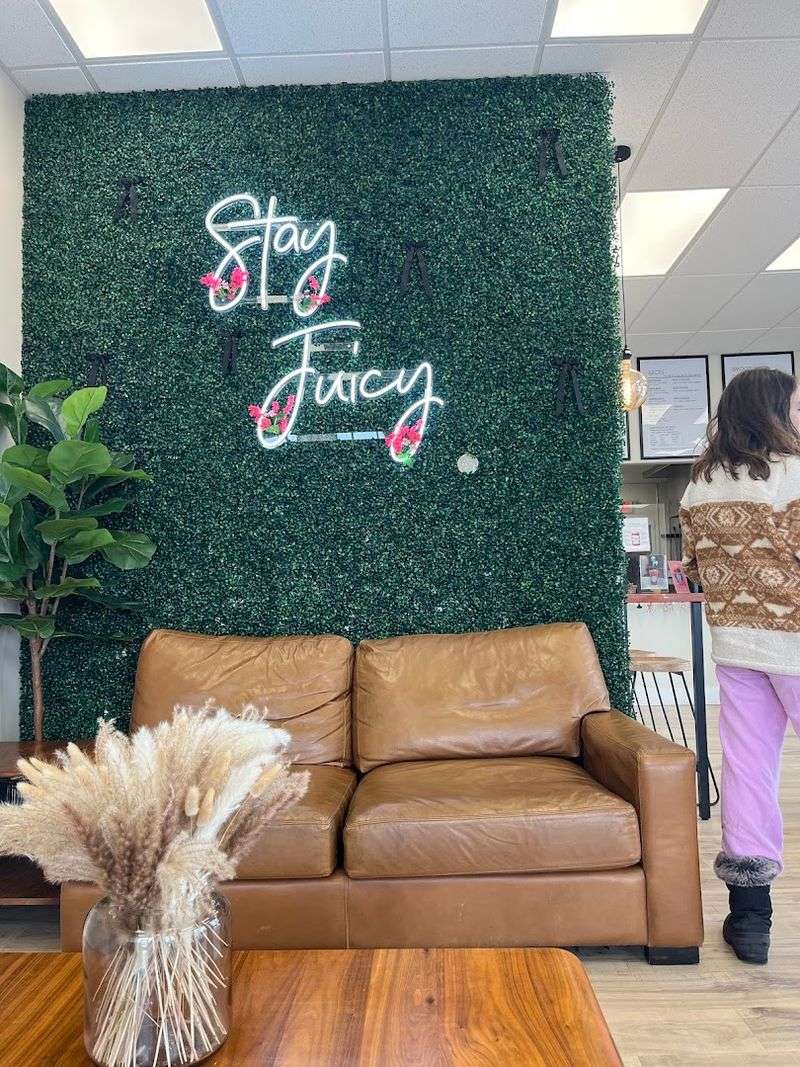 The Root Juice Bar (Montrose)